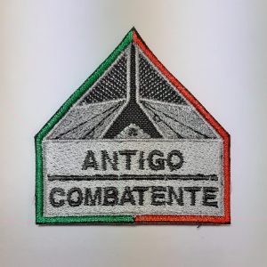 Bordado Antigo combatente
