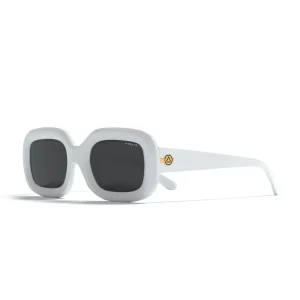 Pearl White / Black